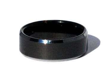 Tungsten Carbide 8 mm Smooth Black Center Ring Polished Edges