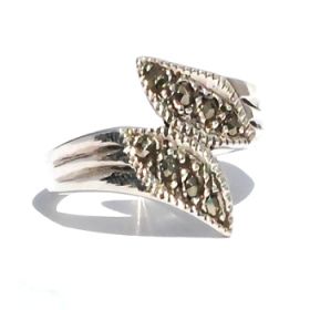 Sterling Silver 8  Genuine Marcasite Stone Flair Ring