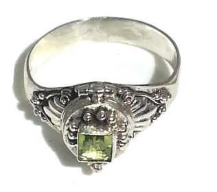 Sterling Silver Bali Emerald  Cut Peridot Poison Ring