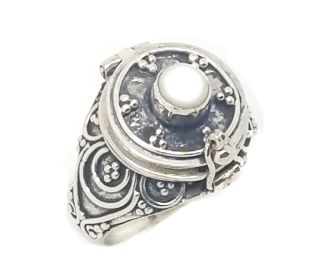 Sterling Silver Bali Round Pearl Poison Ring 6 grams 3.5 mm band