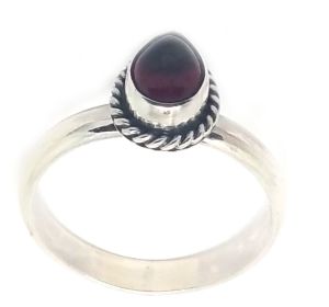 925 Sterling Silver Balinese Design Ring with Teardrop Shape Garnet Gemstone