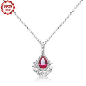 A light luxury fashion necklace, S925 silver set with 2.5 carat synthetic gems, bridal wedding jewelry banquet party necklace