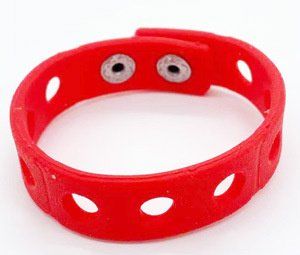 Fashion Silicone Hole Bracelet Jewelry (Color: Red)