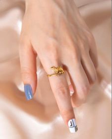 Cute Dinosaur Shape Jewelry For Women Fashion Ring (Color: Gold Stegosaurus, size: Do Not Need Gift Box)