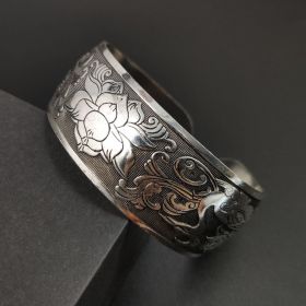 Vintage Tibetan Silver Bohemian Carved Elephant Jewelry (Color: Lotus Style)