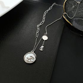 Titanium steel does not fade immediately rich light luxury high-end white mother-of-pearl necklace niche design women's jewelry (select: silver)